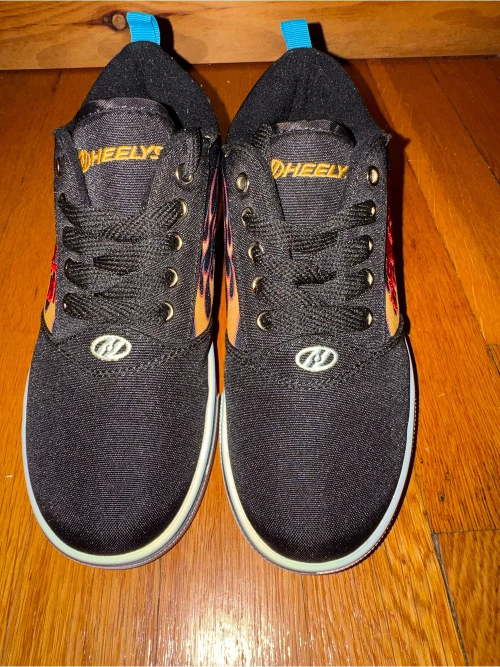 Heelys Pro 20 Prints Flame Canvas Skate Shoes with Wheels